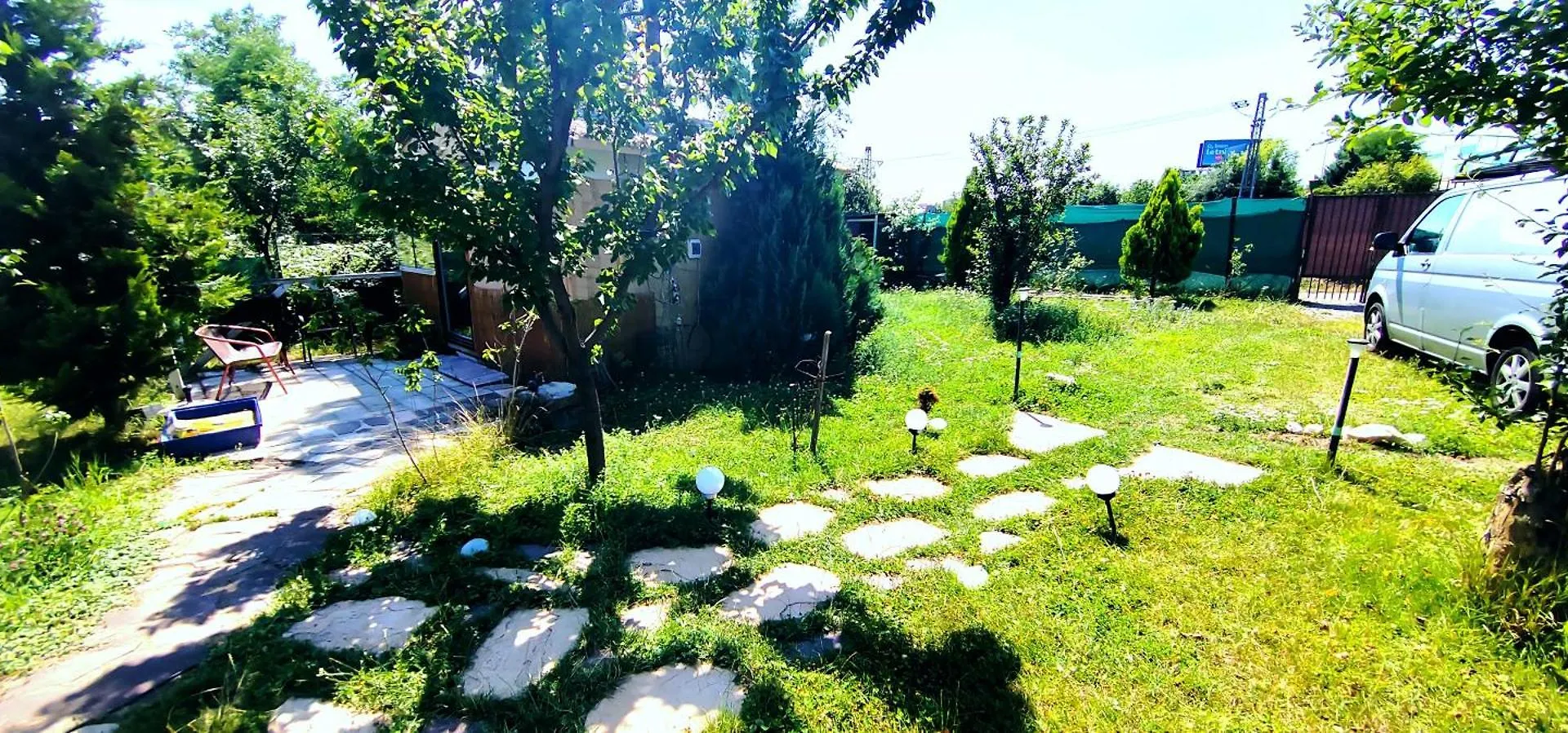 The Garden House In Prague 10 Villa Vakantiehuis
